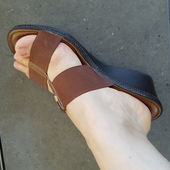 Sandals - Picture 6 of 7